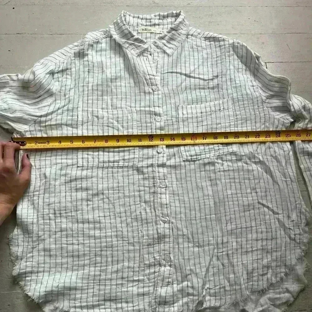 Millibon Long Sleeve ButtonUp W/ Blue Grey Stripes Gauze Textured Frayed Bottom - Picture 3 of 10
